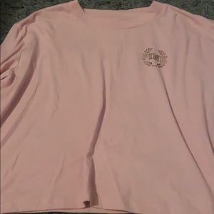 pink shirt